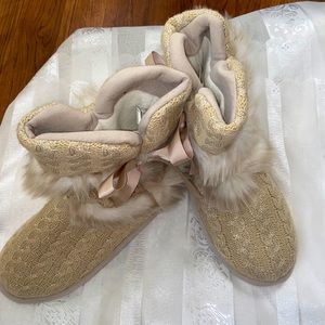 🦋🦋Dearfoams Sippers 🦋🦋